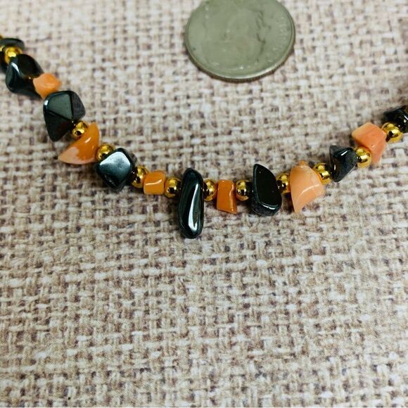 VTG Coral and Hematite Necklace Bracelet Set - Picture 2 of 2